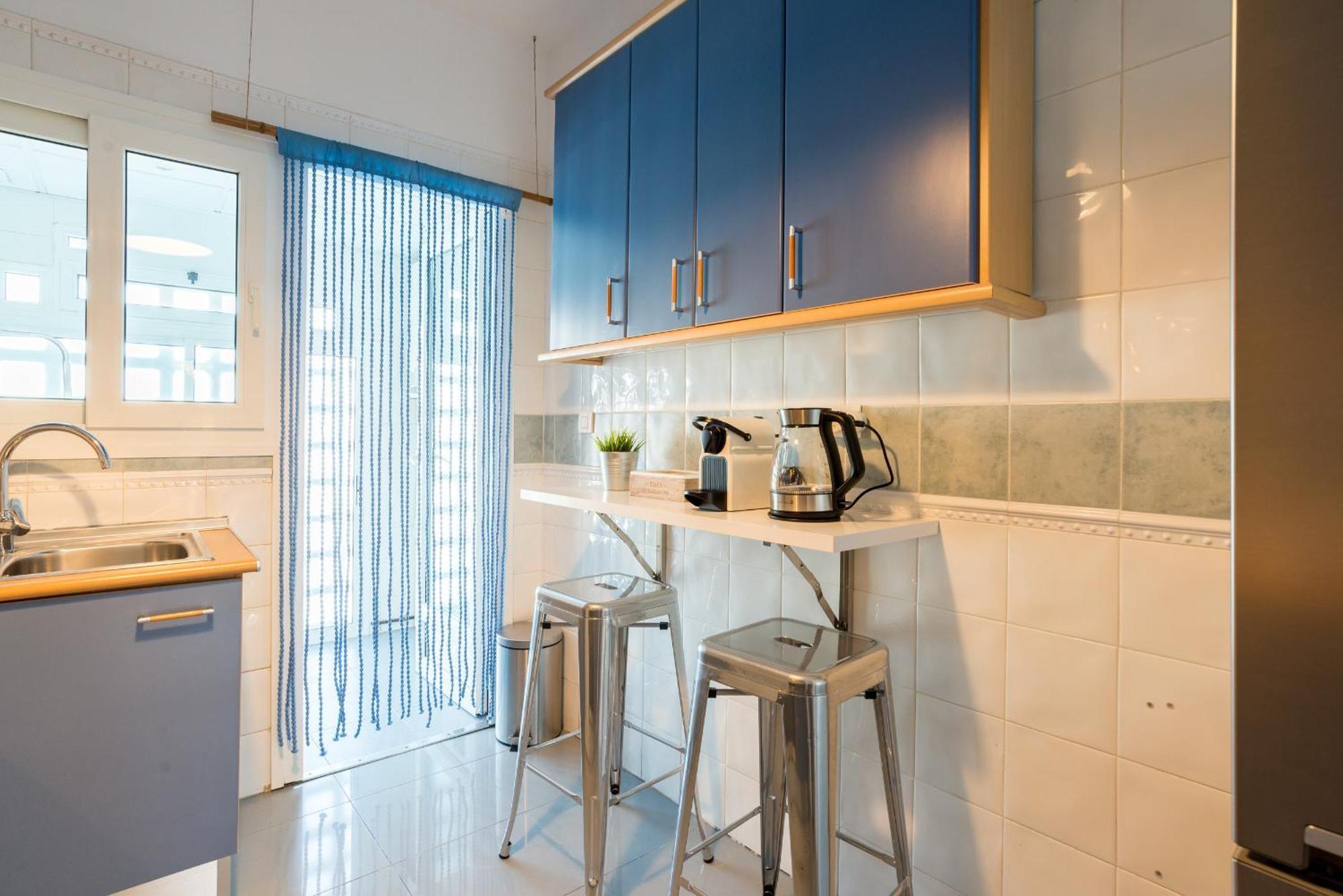 Appartement Boho Chic- Beachfront - Free Bikes - Salt Water Pool *