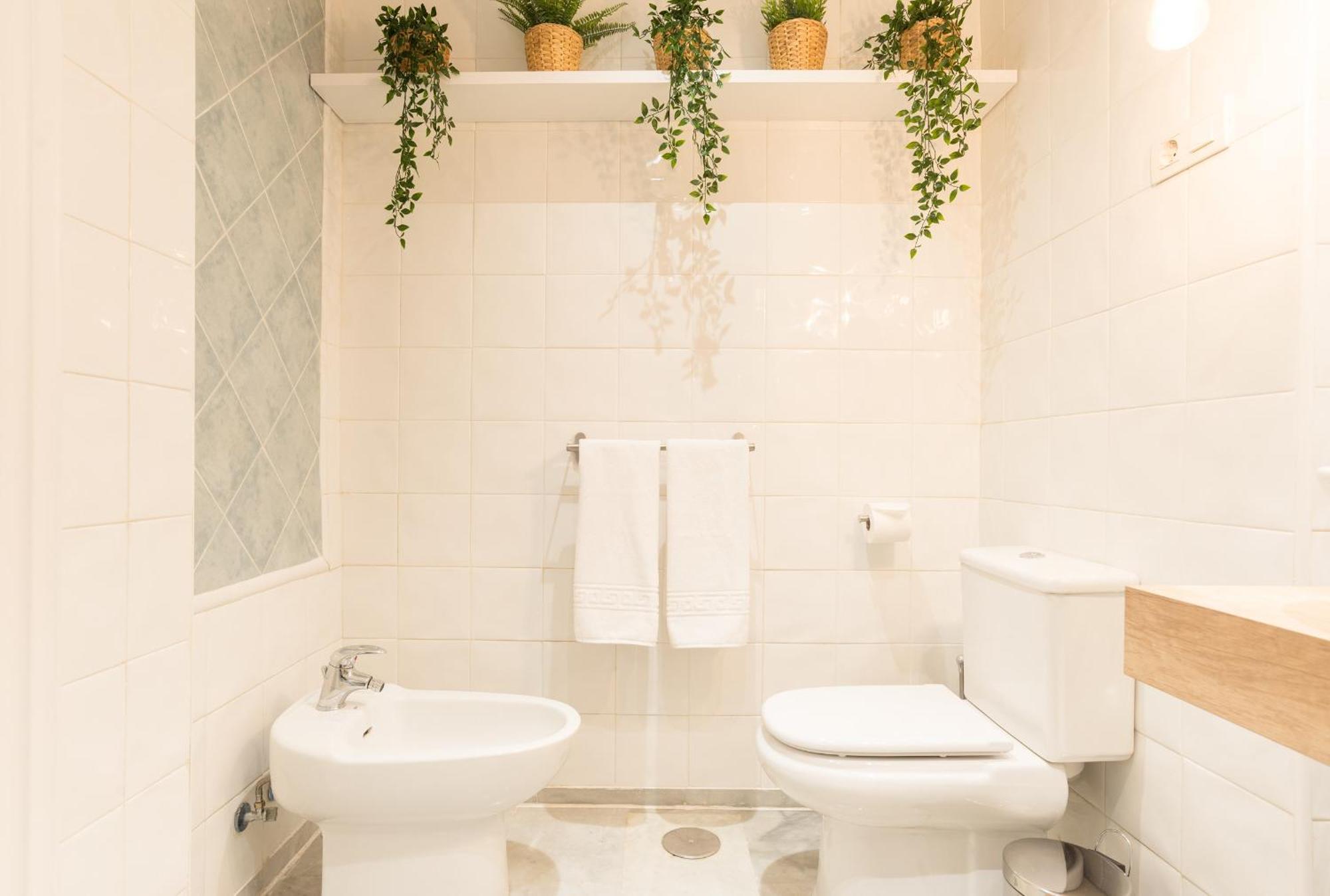 Appartement Boho Chic- Beachfront - Free Bikes - Salt Water Pool